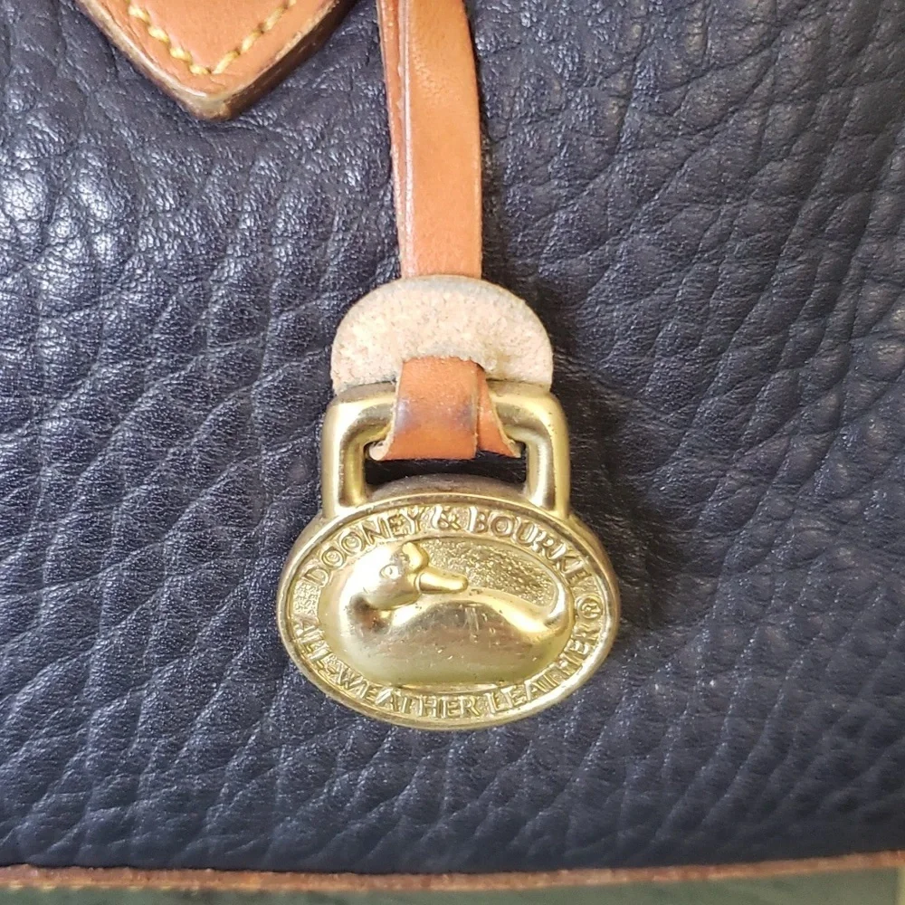 Vintage 90s Dooney Bourke Doctors Bag - Picture 3 of 13